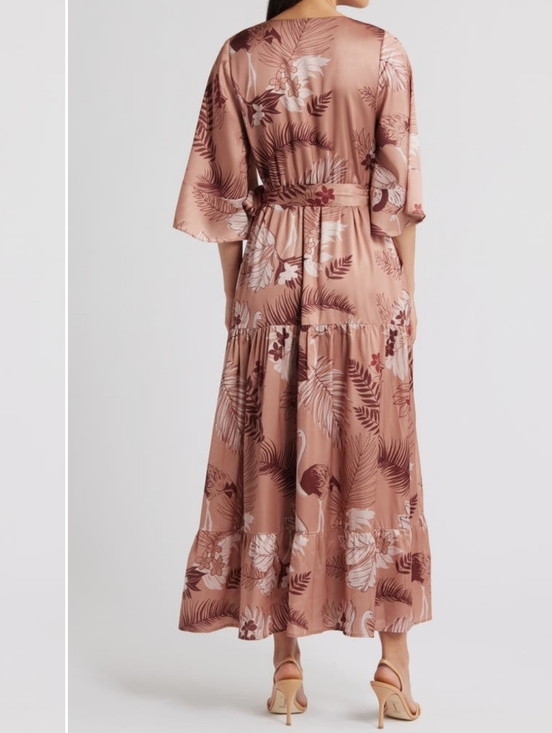 Ciebon Qwynn Maxi Dress Women's Blush Pink Floral Wrap Maxi Dress - Picture 2 of 9